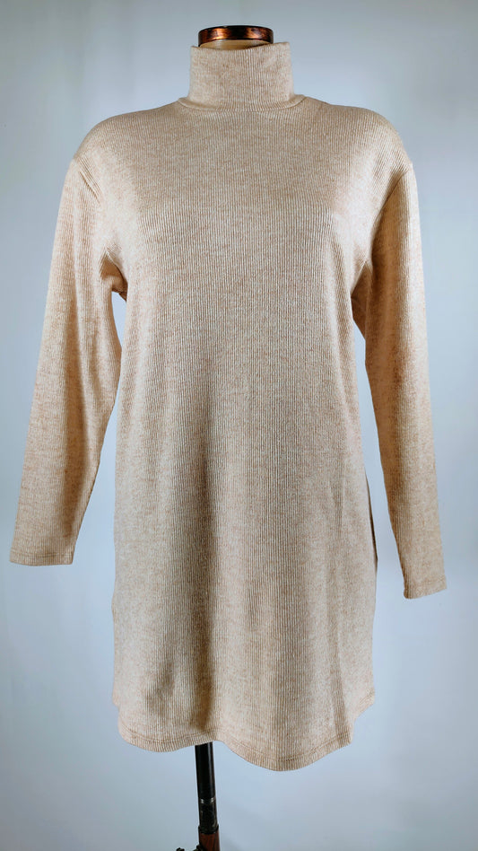 Vestido beige con cuello committed Mango