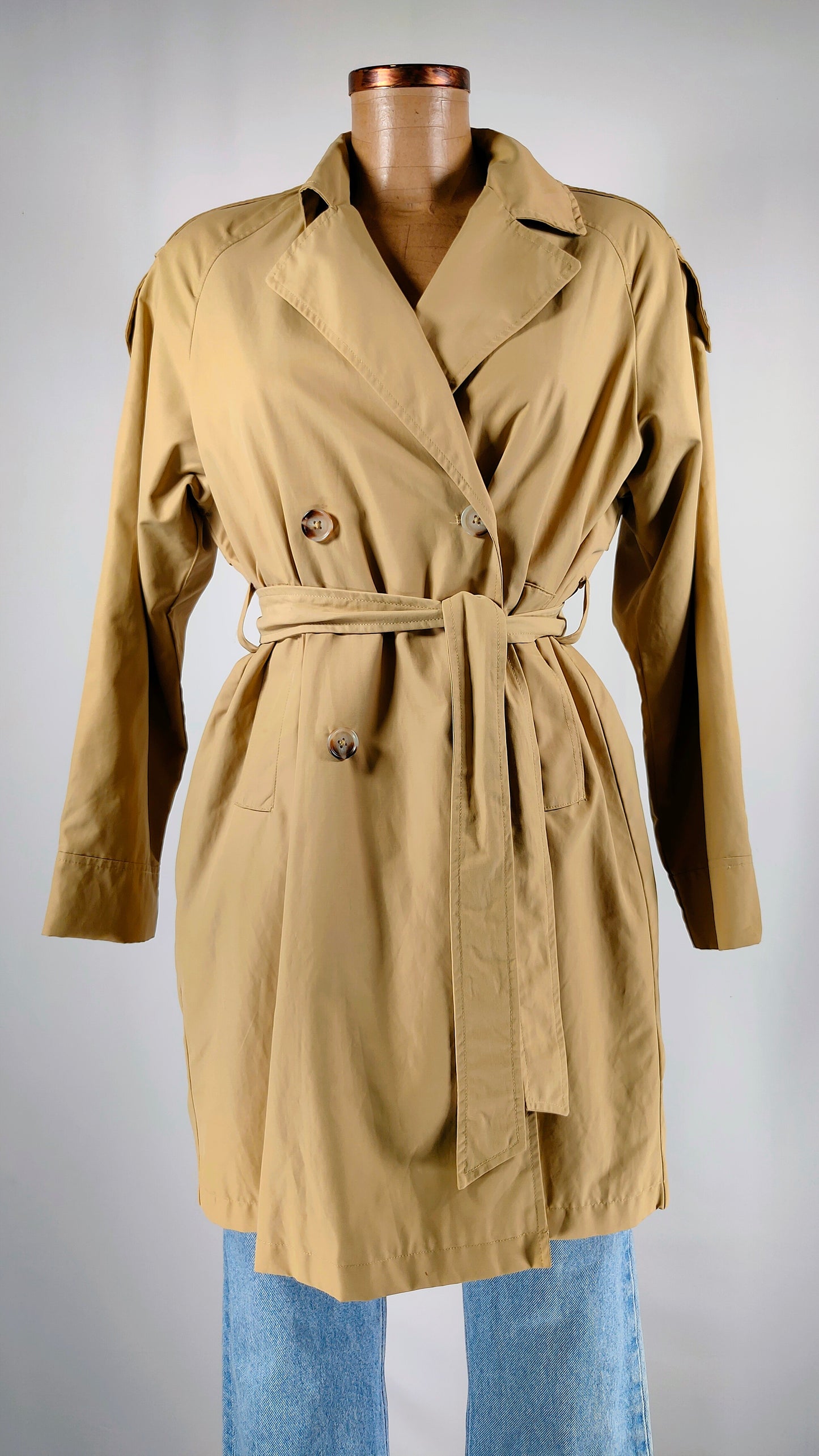 Gabardina caqui con bolsillos Zara