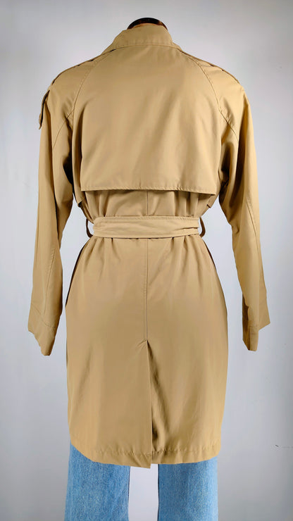 Gabardina caqui con bolsillos Zara