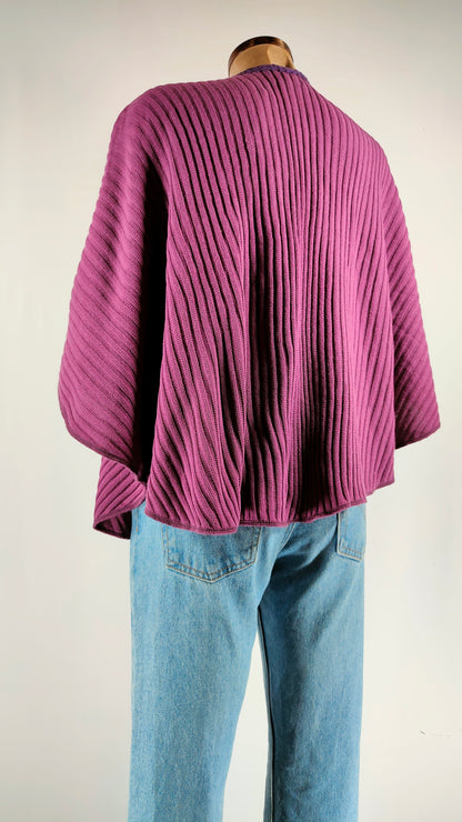 Poncho morado Teresa Navarro