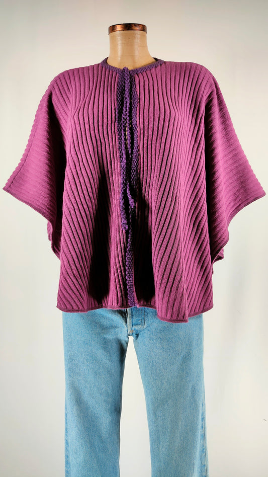 Poncho morado Teresa Navarro