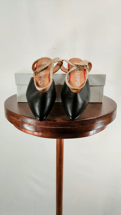 Zapatos Gioseppo con talón dorado
