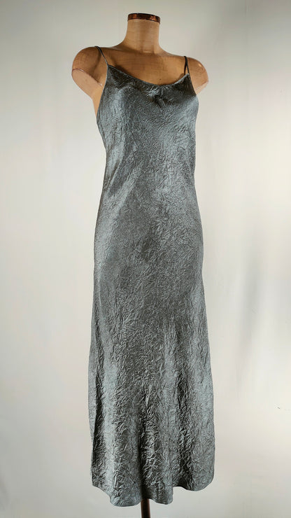 Vestido de fiesta efecto arrugado