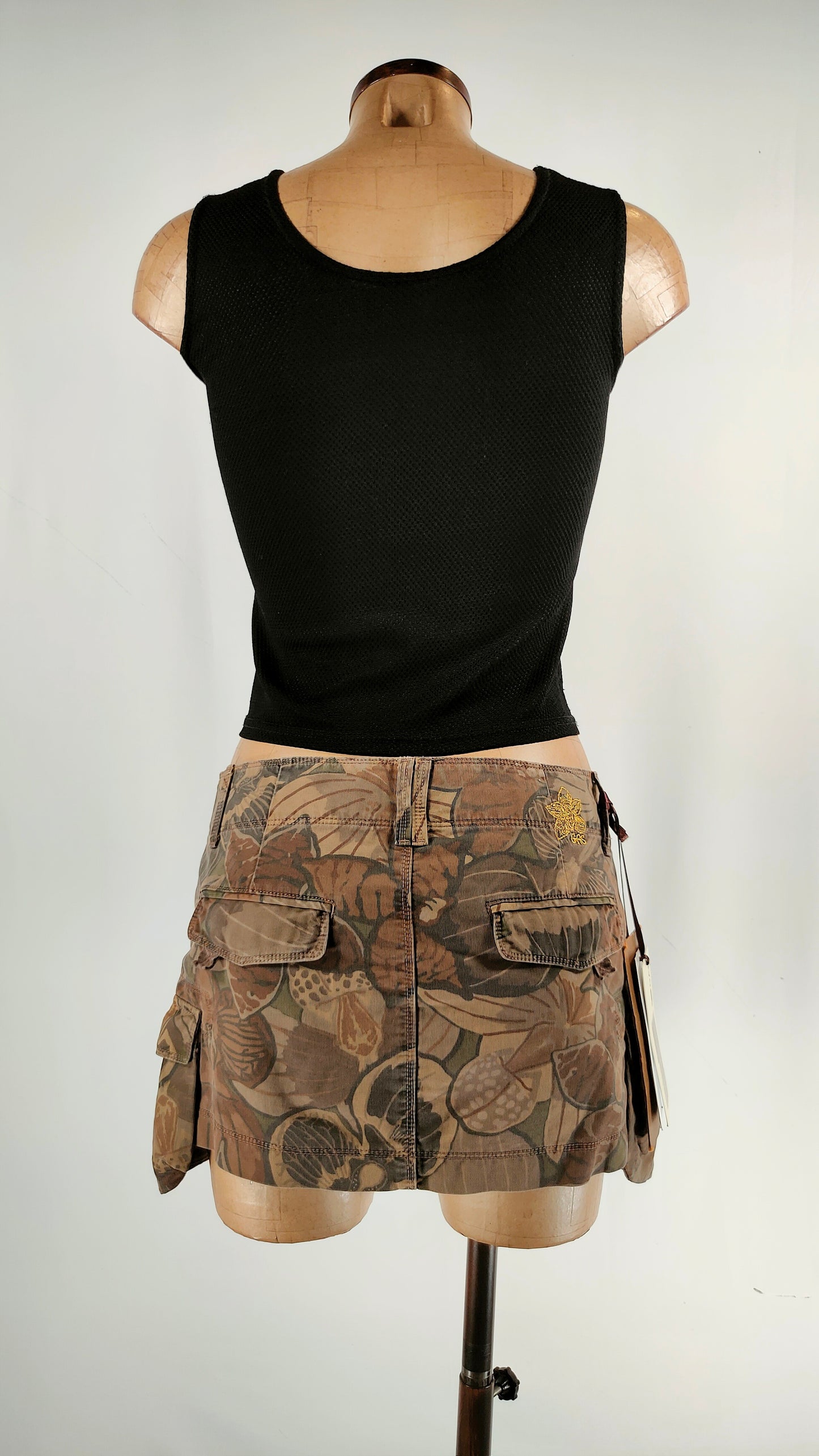 Falda Gas estampado dark almond