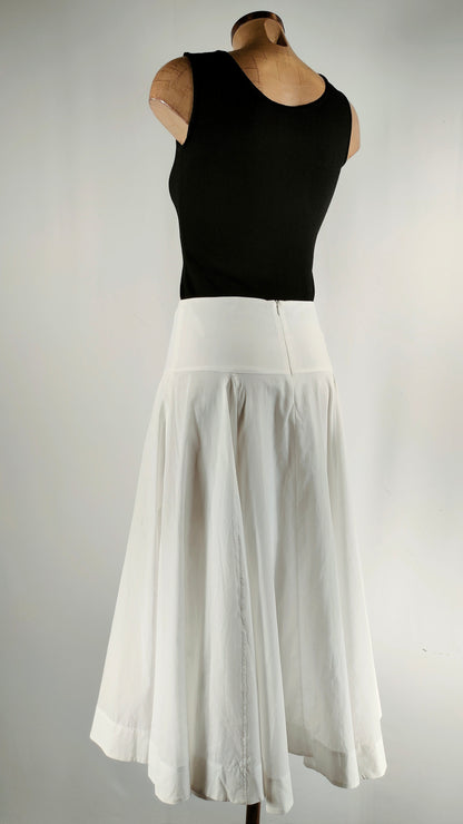 Falda midi blanca Massimo Dutti con vuelo