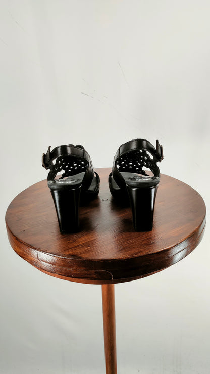 Zapatos negros Callaghan