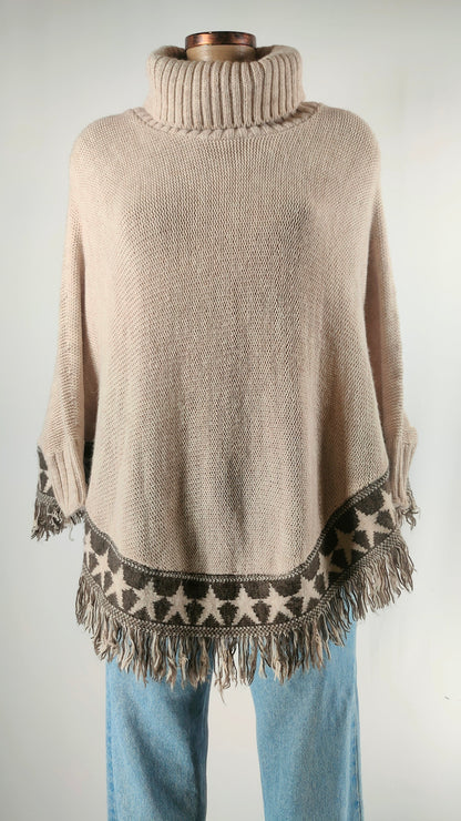 Jersey poncho con cenefa estrellas