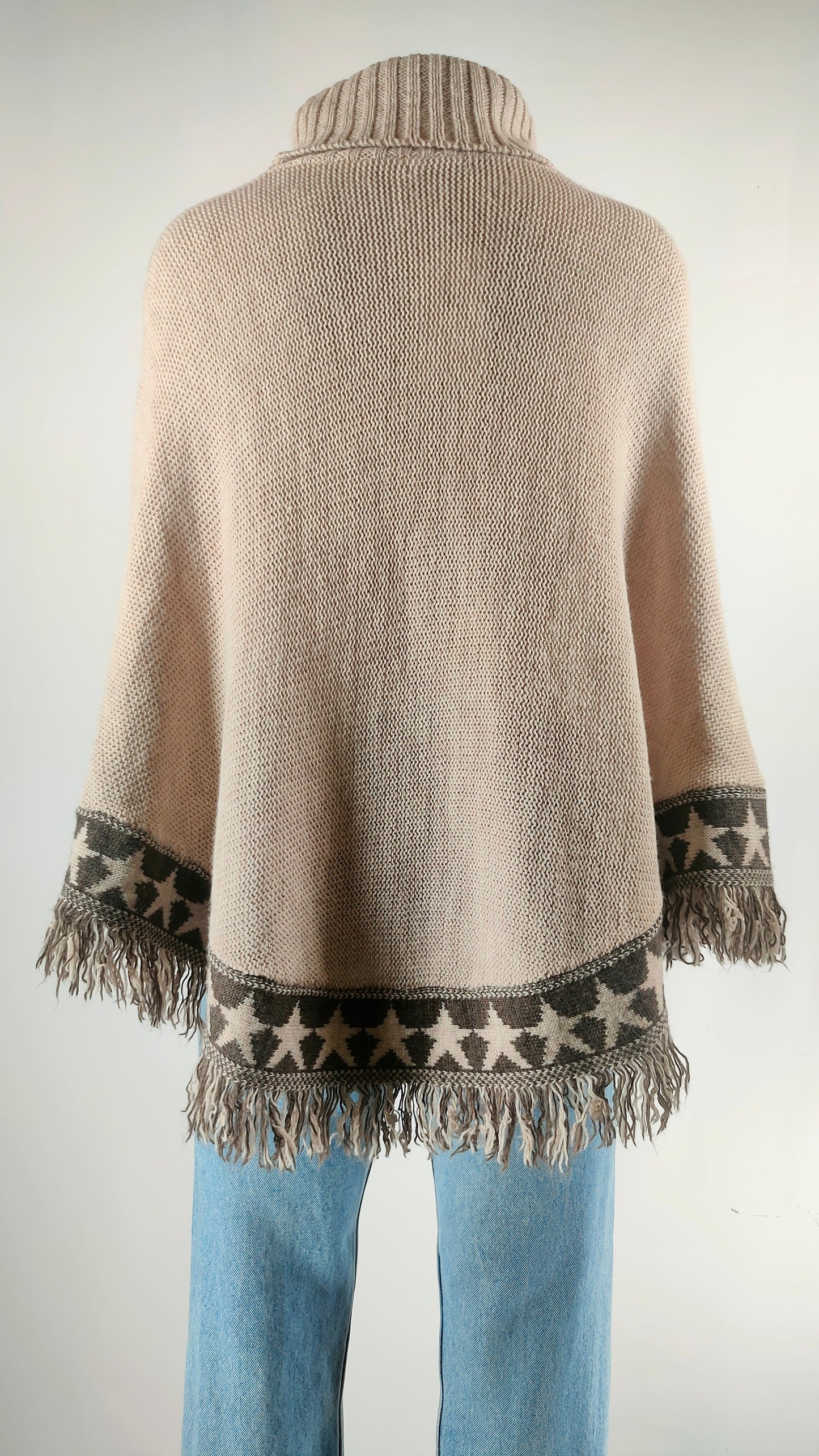 Jersey poncho con cenefa estrellas
