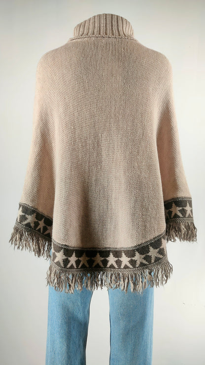 Jersey poncho con cenefa estrellas