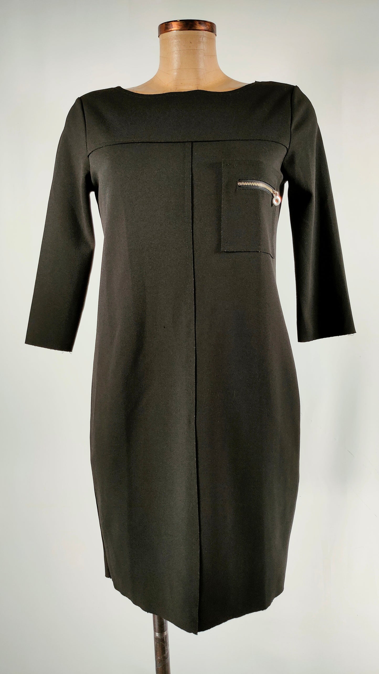 Vestido La Femme con detalle cremallera