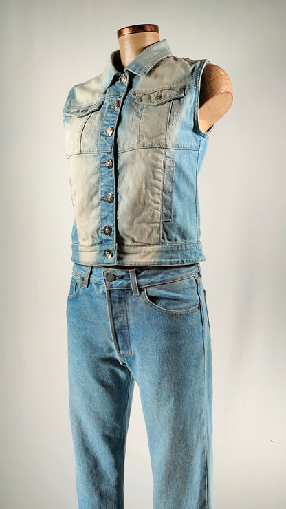 Chaleco tejano elástico azul claro