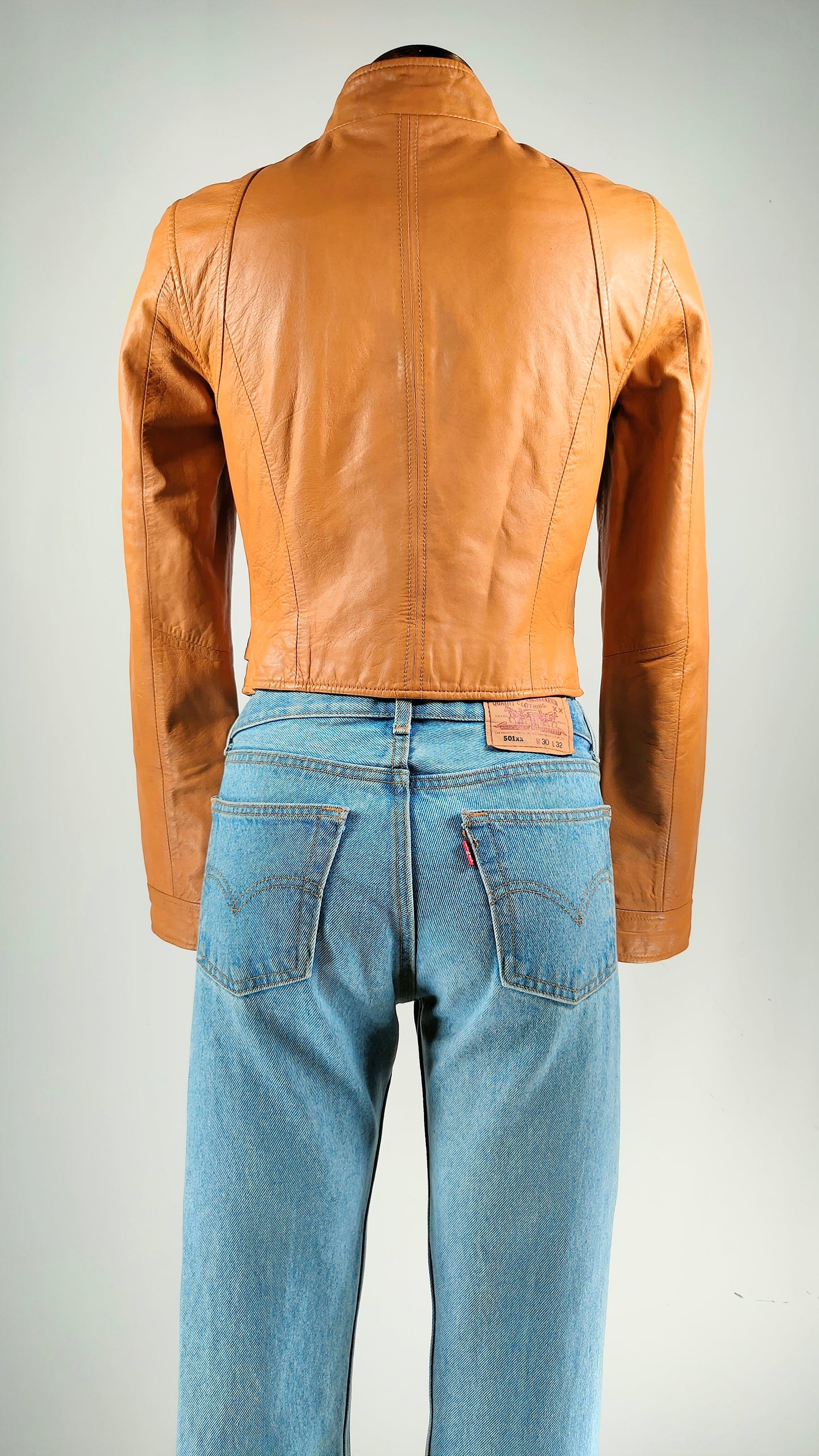 Cazadora de piel marrón Vero Moda