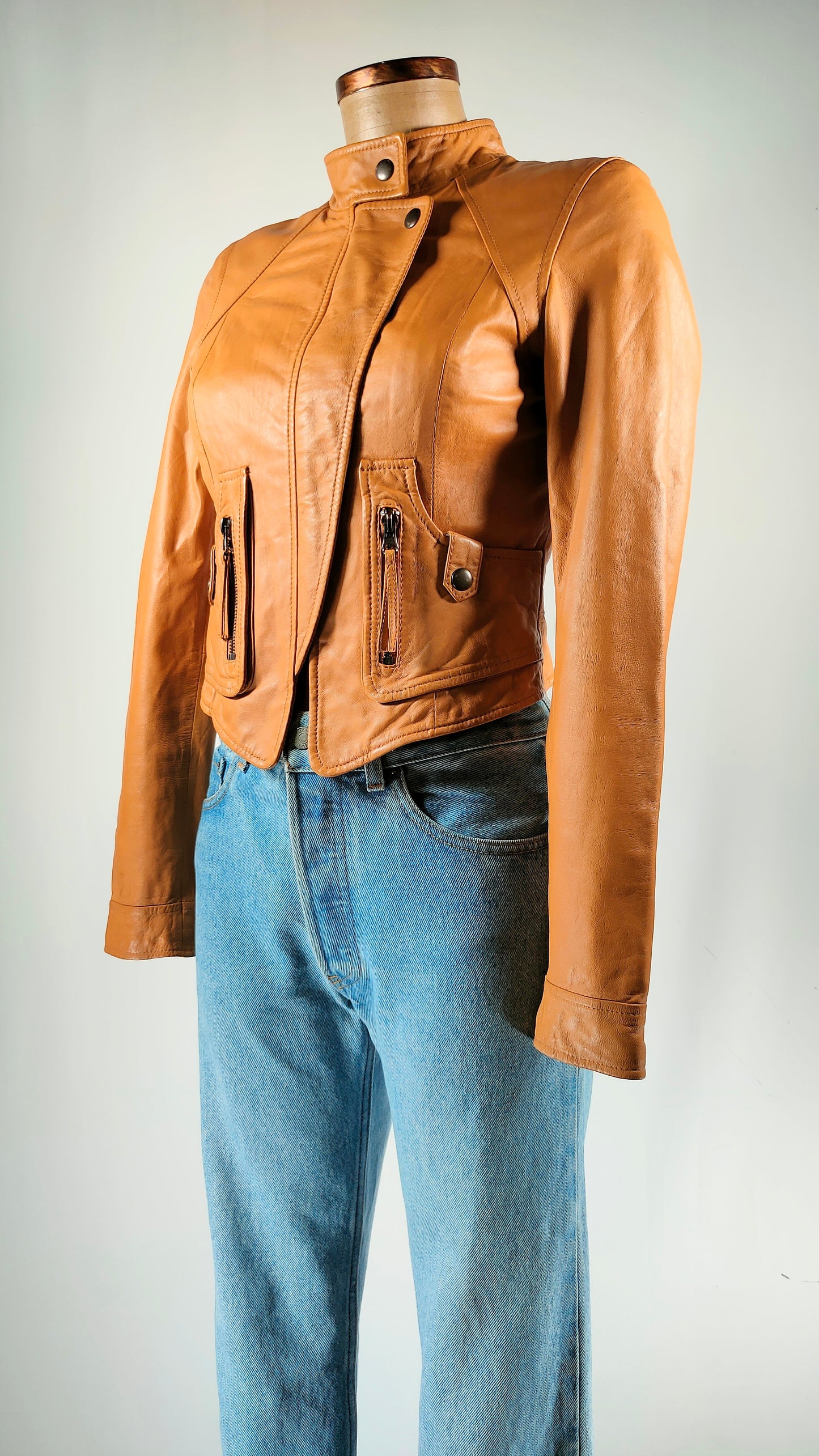 Cazadora de piel marrón Vero Moda