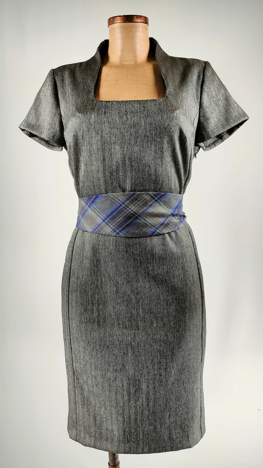 Vestido con escote cuadrado Trucco