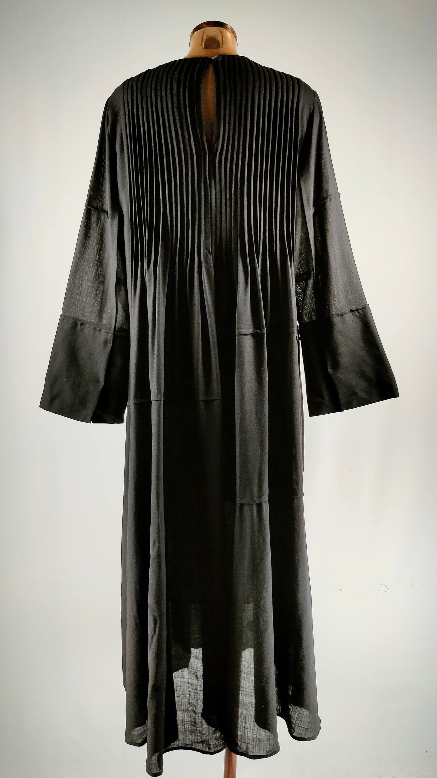 Vestido Massimo Dutti negro largo holgado