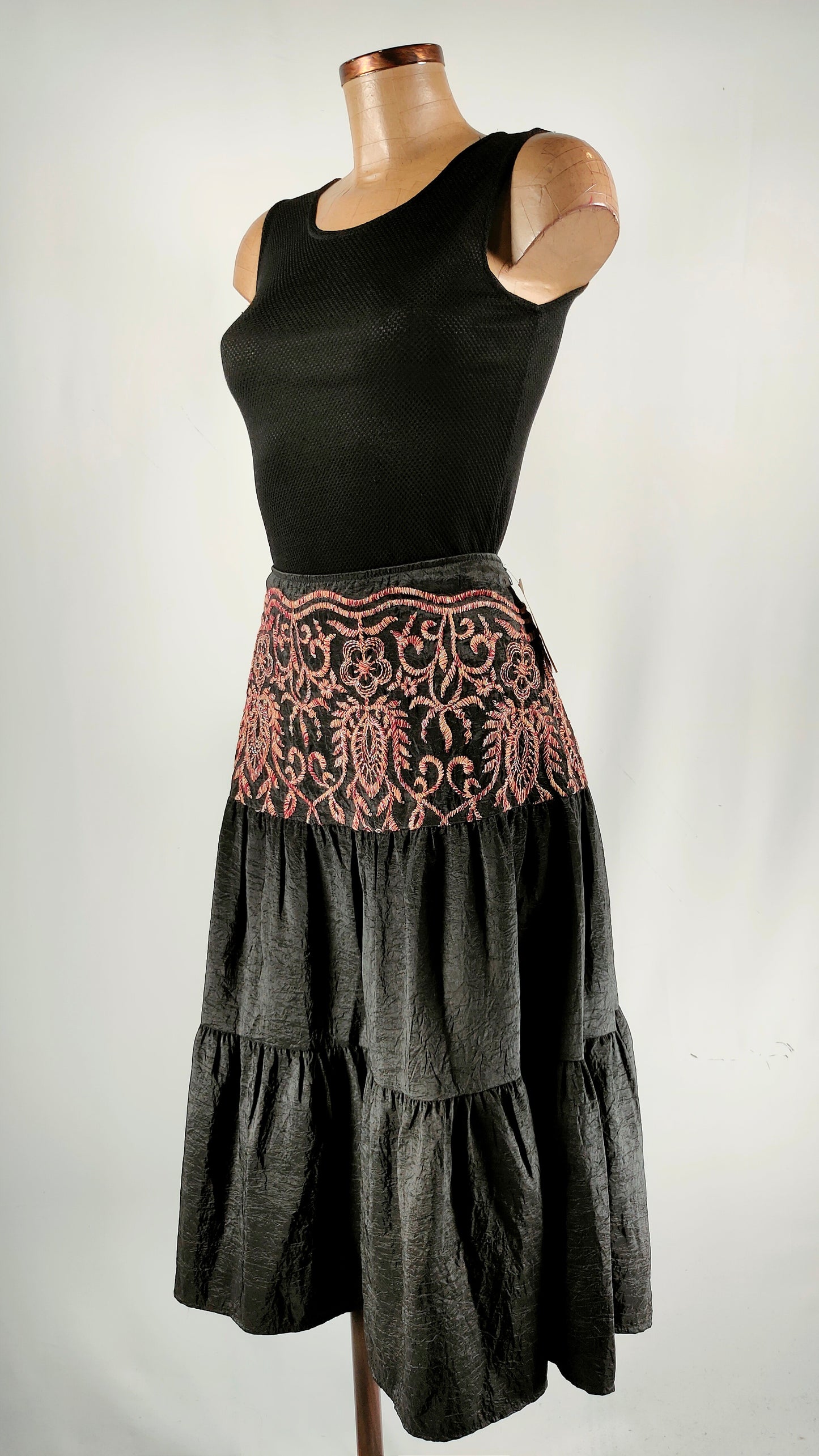 Falda Oliva negra Ángel Iglesias