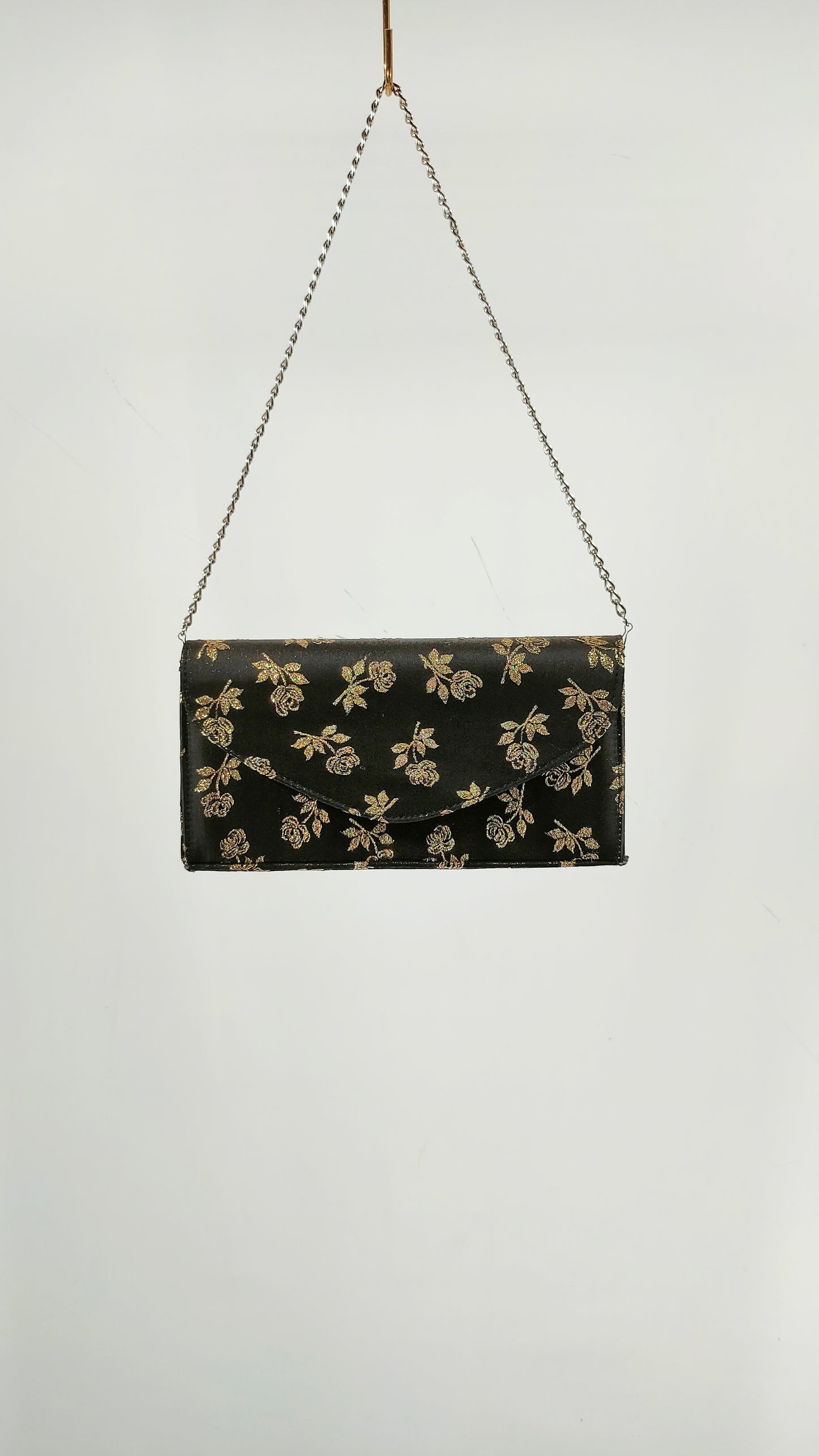 Bolsito vintage con rosas doradas