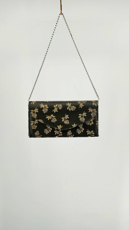 Bolsito vintage con rosas doradas