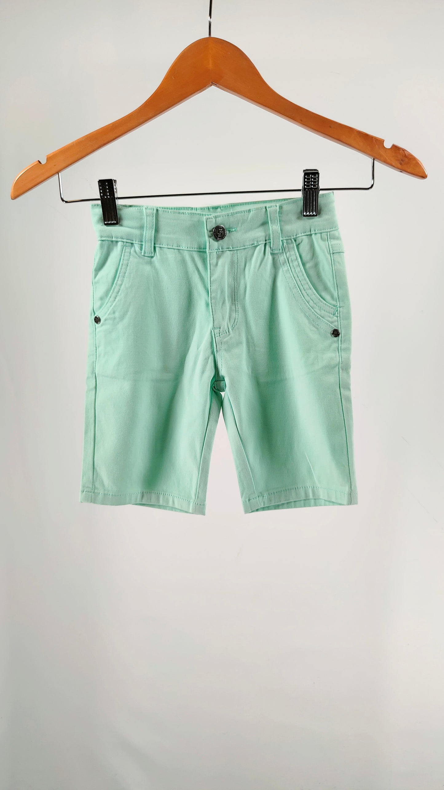 Bermudas turquesa Newness