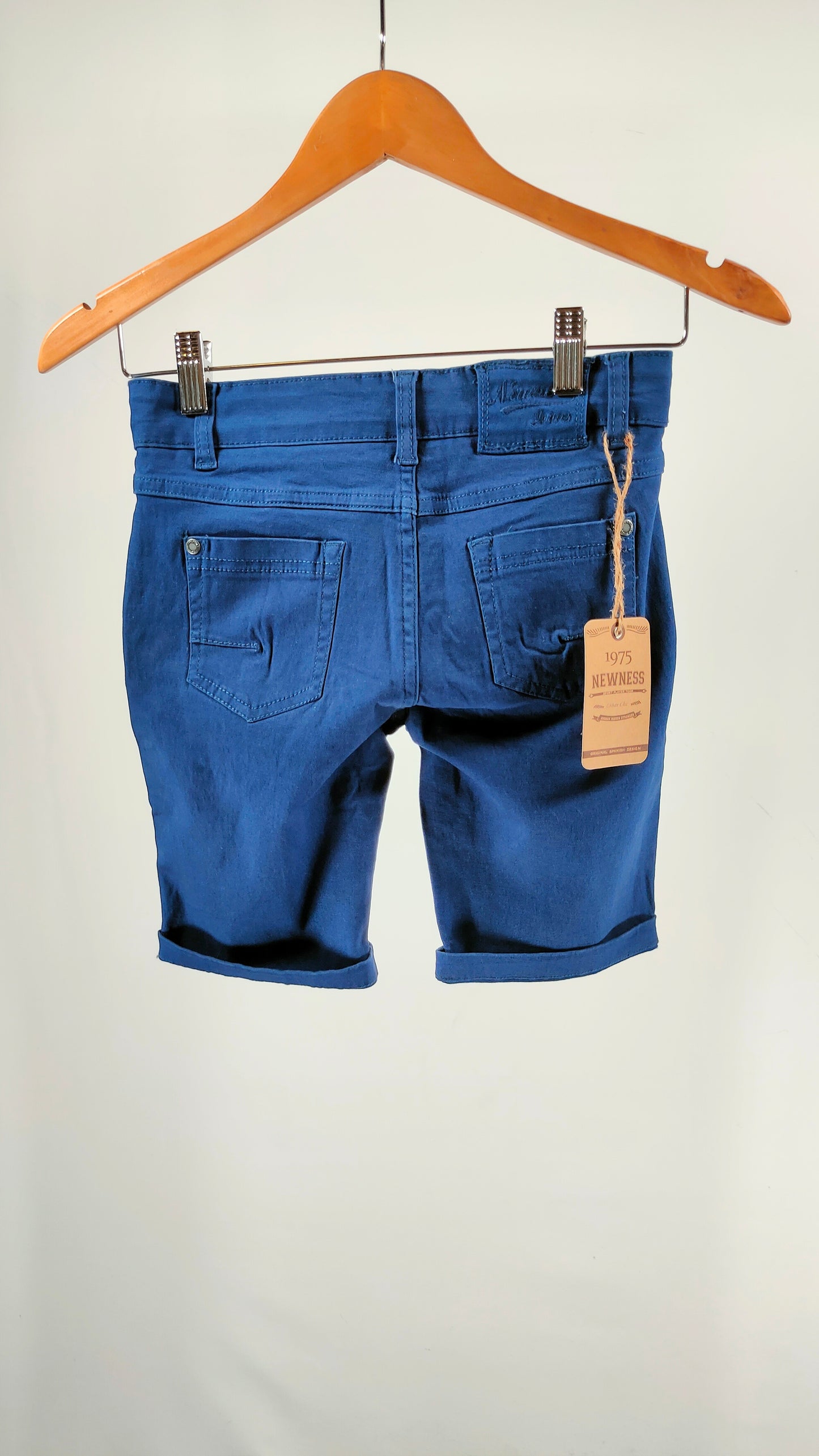 Bermudas azul oscuro Newness