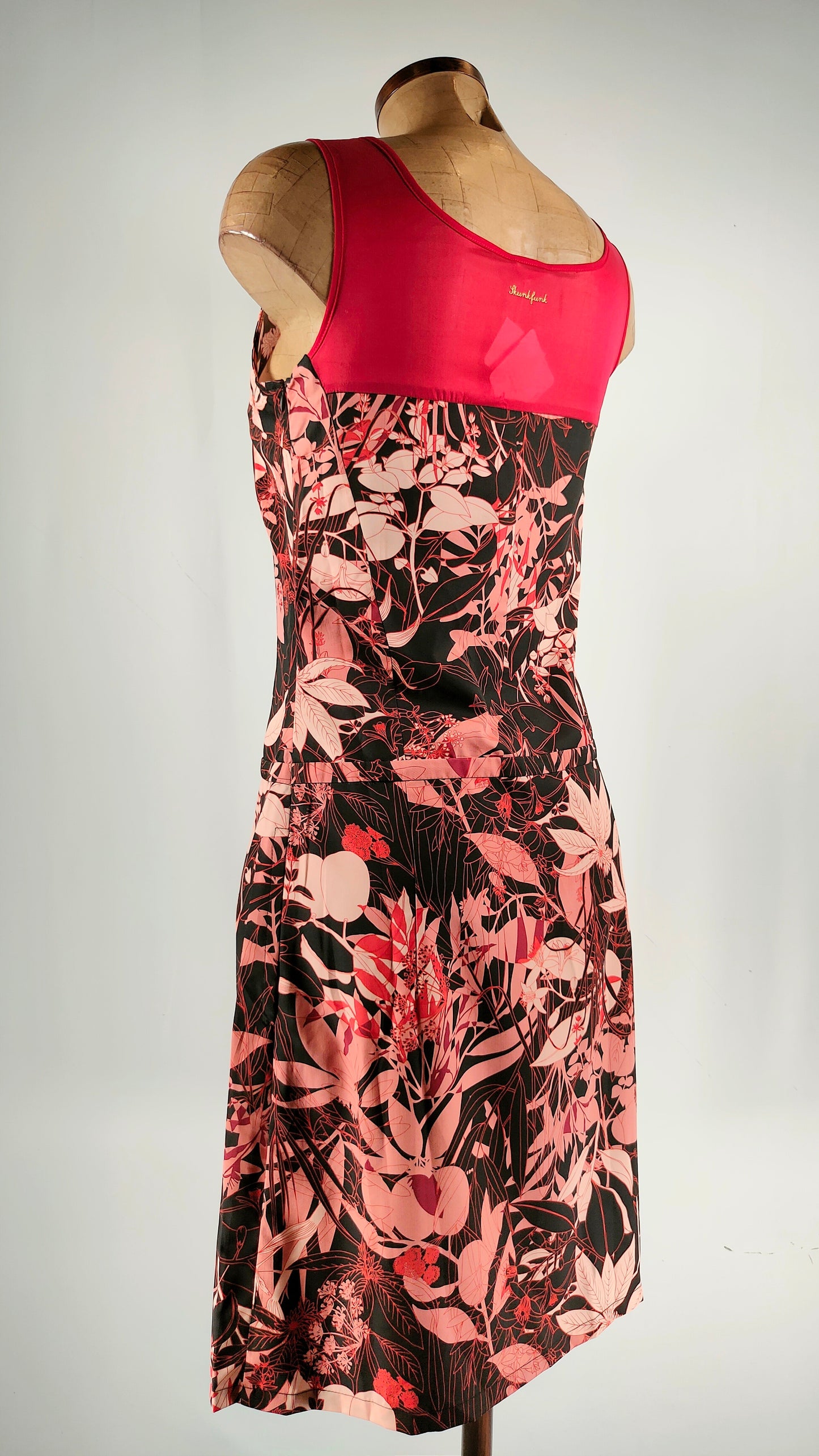 Vestido Skunfunk con transparencia estampado