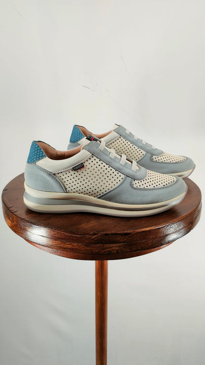 Zapatillas caladas Virucci
