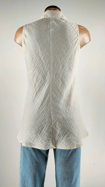 Blusa con cremallera en cuello