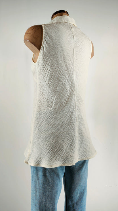 Blusa con cremallera en cuello