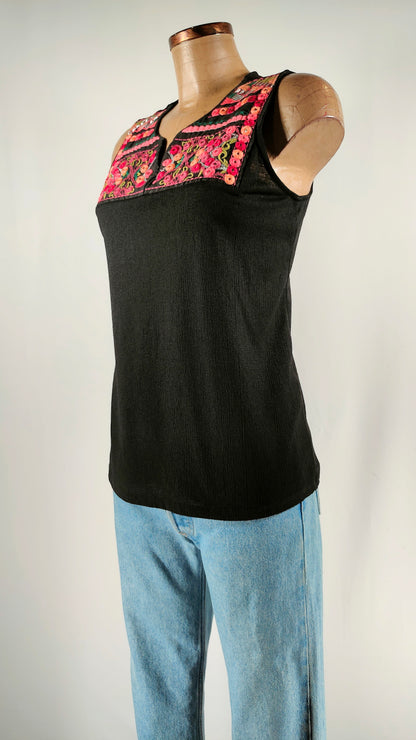 Blusa con adorno étnico Encuentro