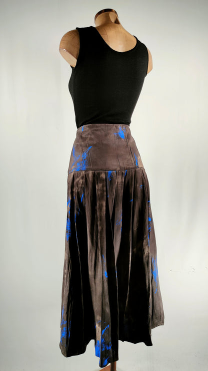 Falda midi con estampado en azul