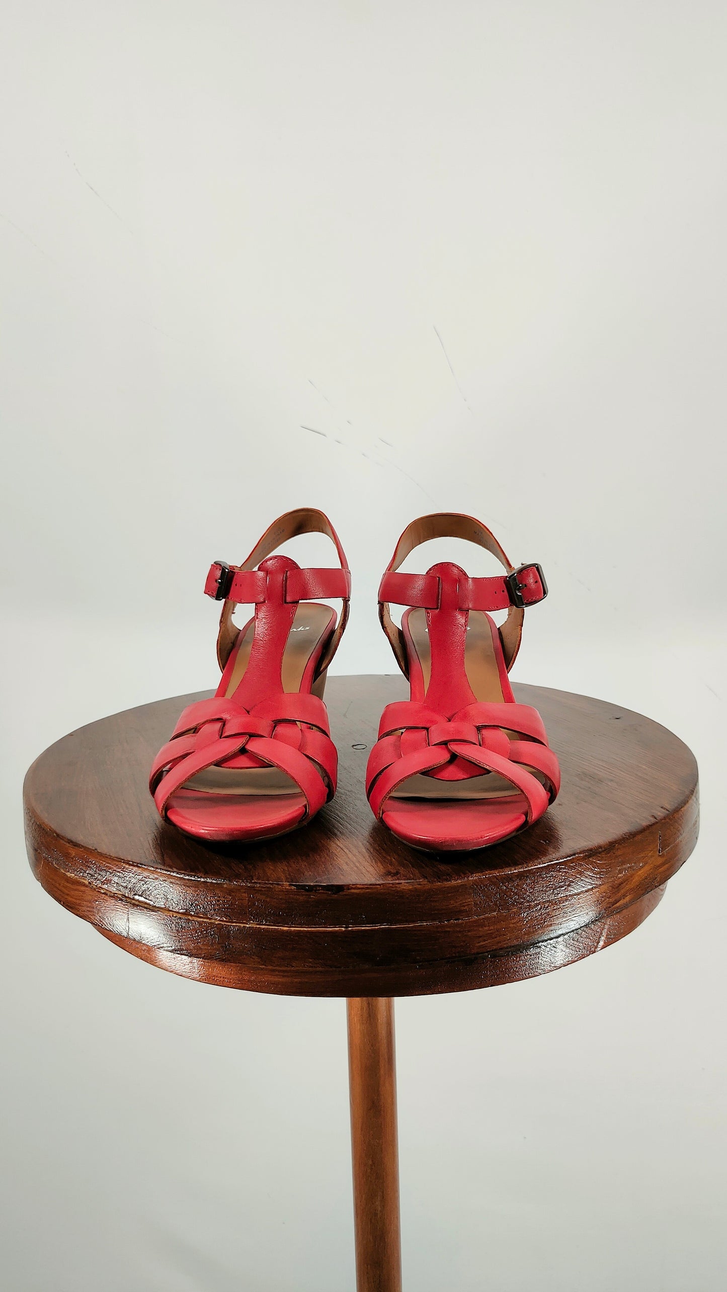 Sandalias Clarks rojas