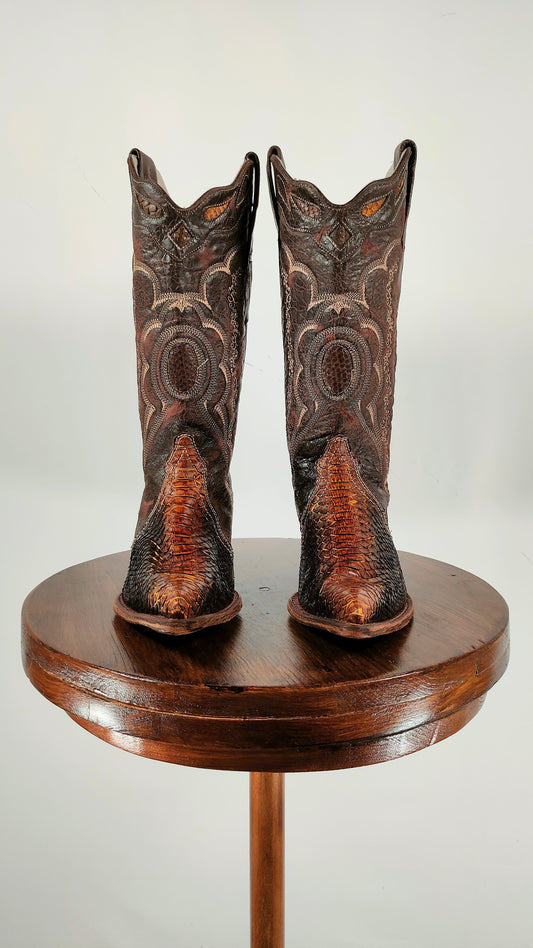 Botas de piel de serpiente