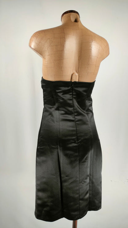 Vestido satinado negro Veneno en la piel