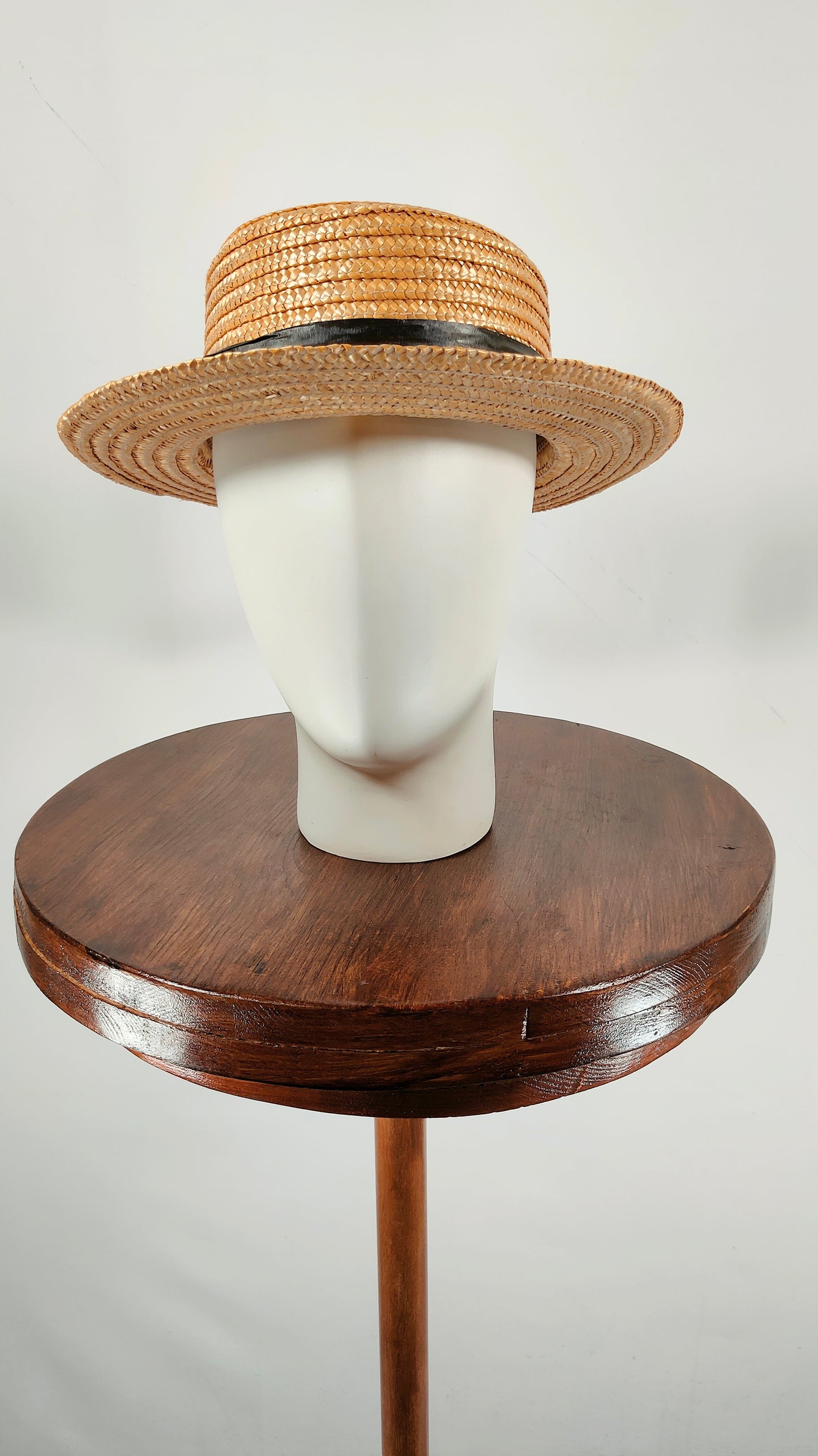 Sombrero paja con lazo gris