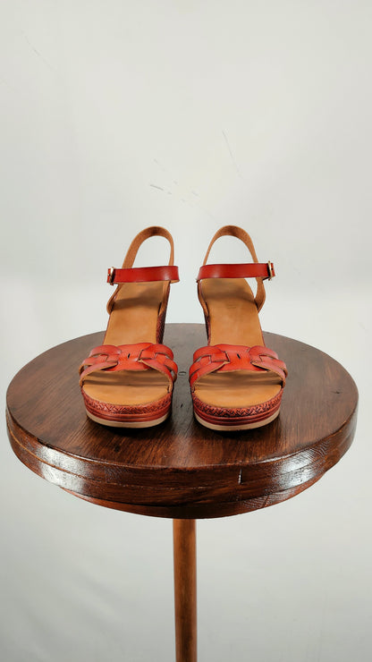 Sandalias de cuero marrones