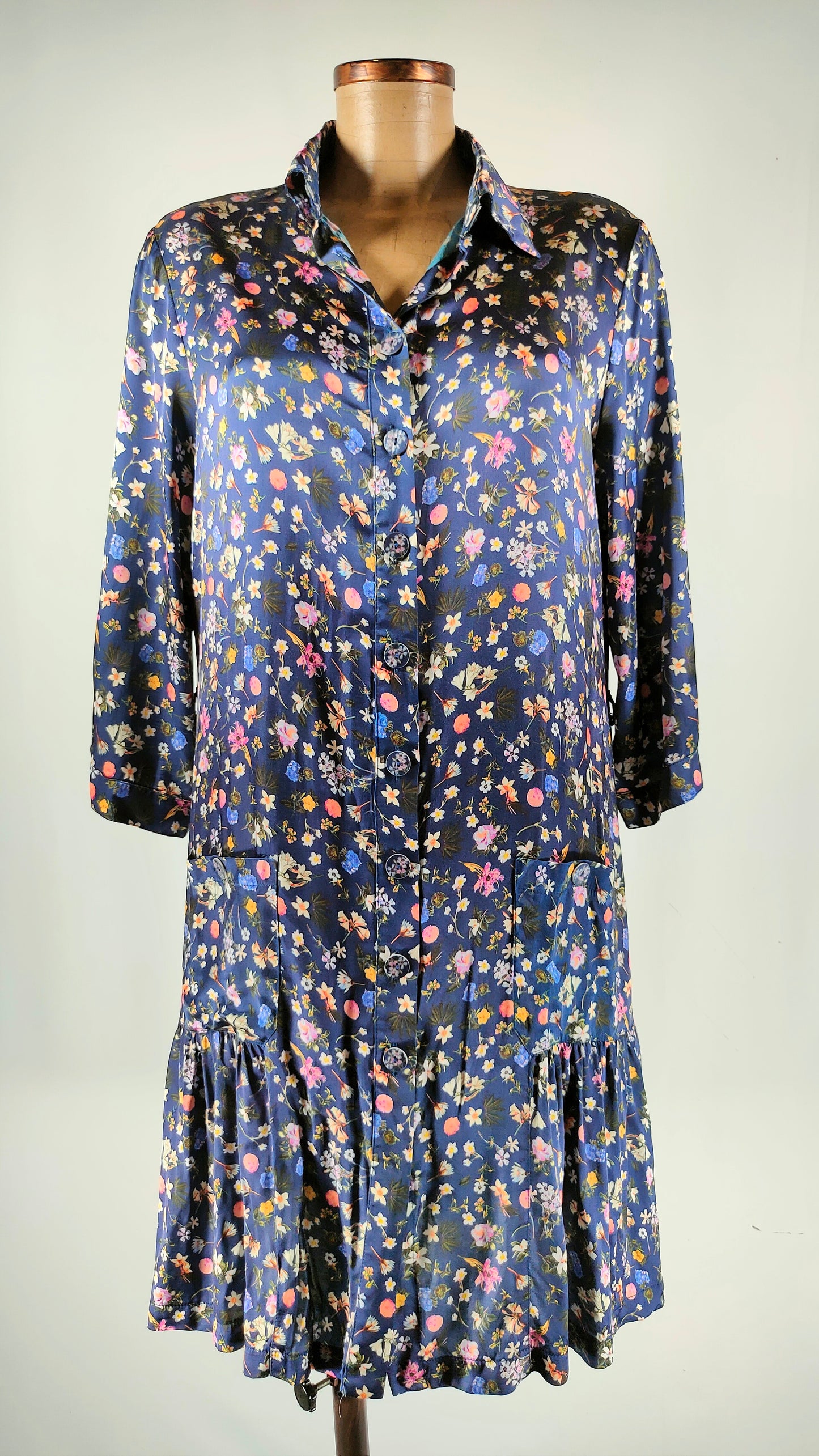 Vestido satinado vintage estampado azul