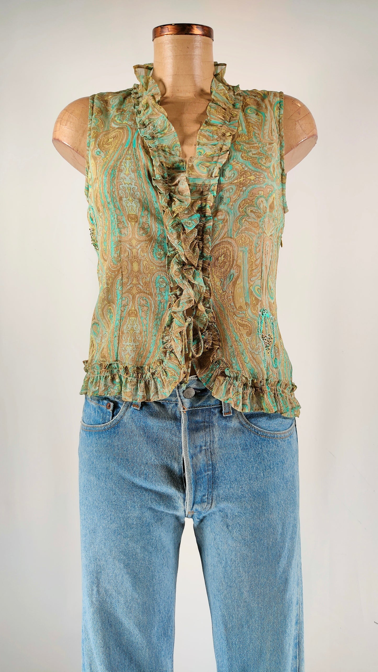 Blusa Implicate verde con apliques