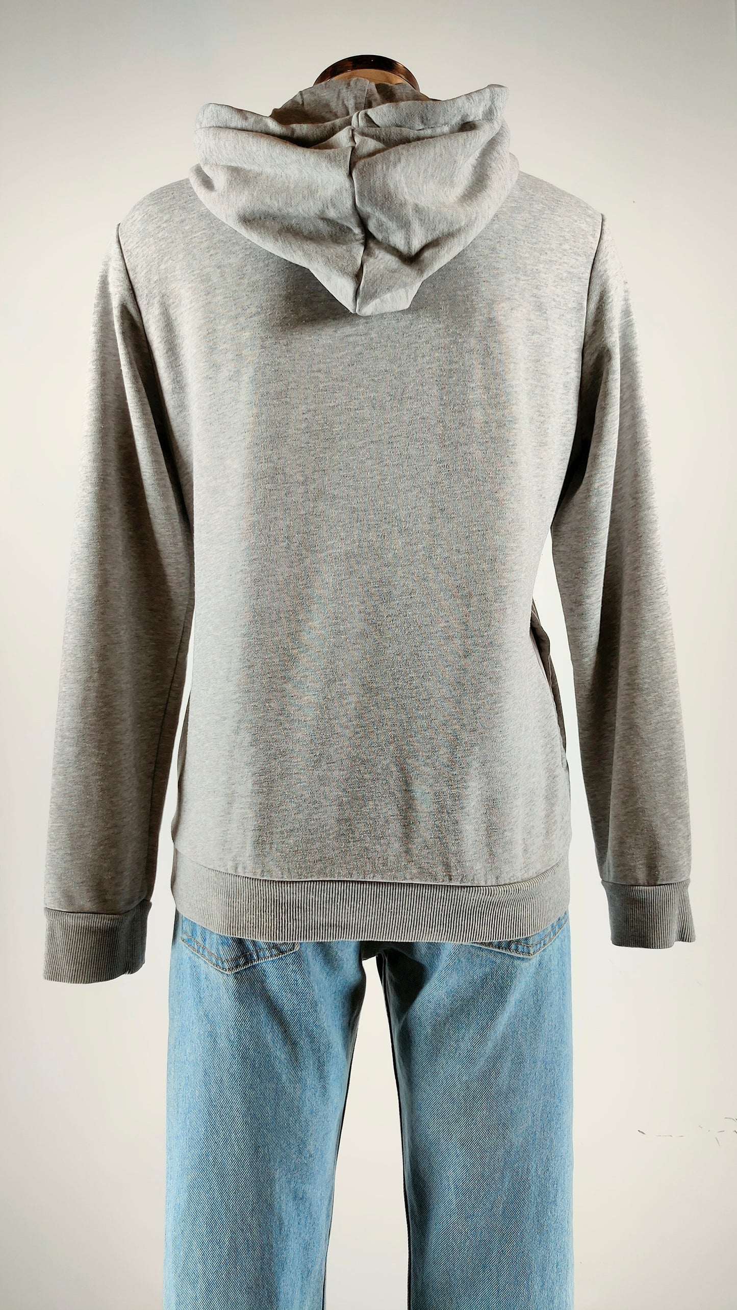 Sudadera Adidas gris