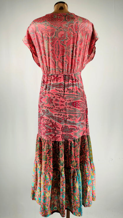 Vestido de seda rosa