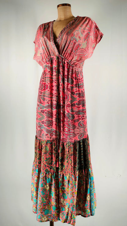 Vestido de seda rosa