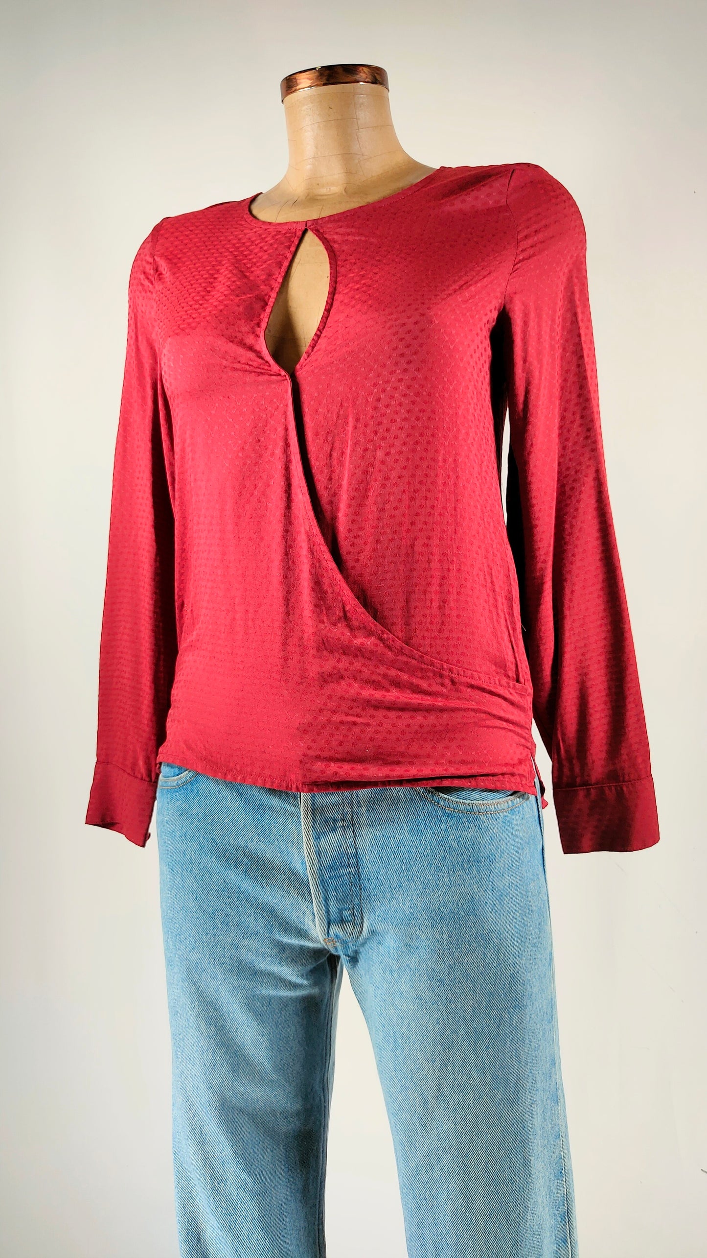 Blusa Sinéquanone cereza