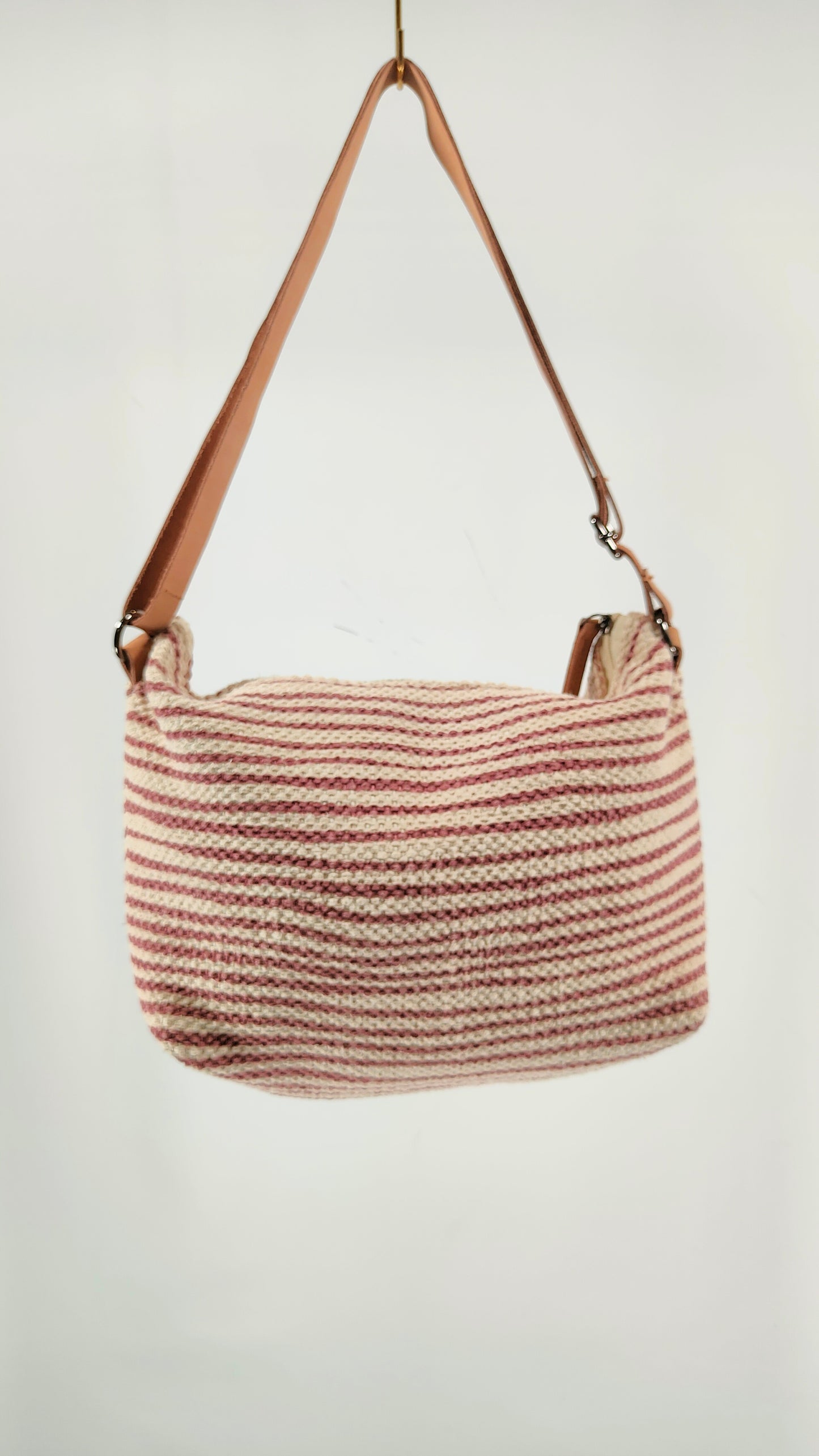 Bolso Biba con tira y detalles en piel