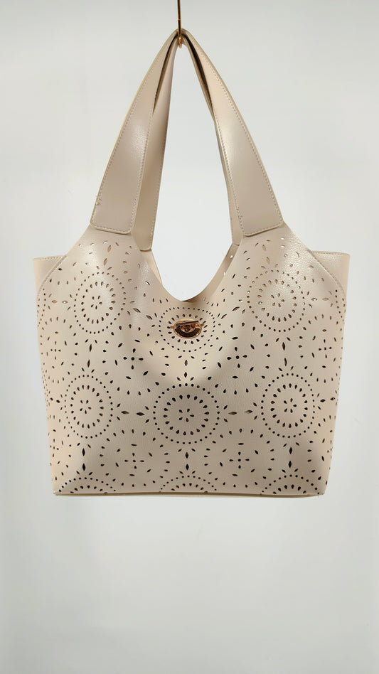 Bolso de asas marfil con cierre dorado