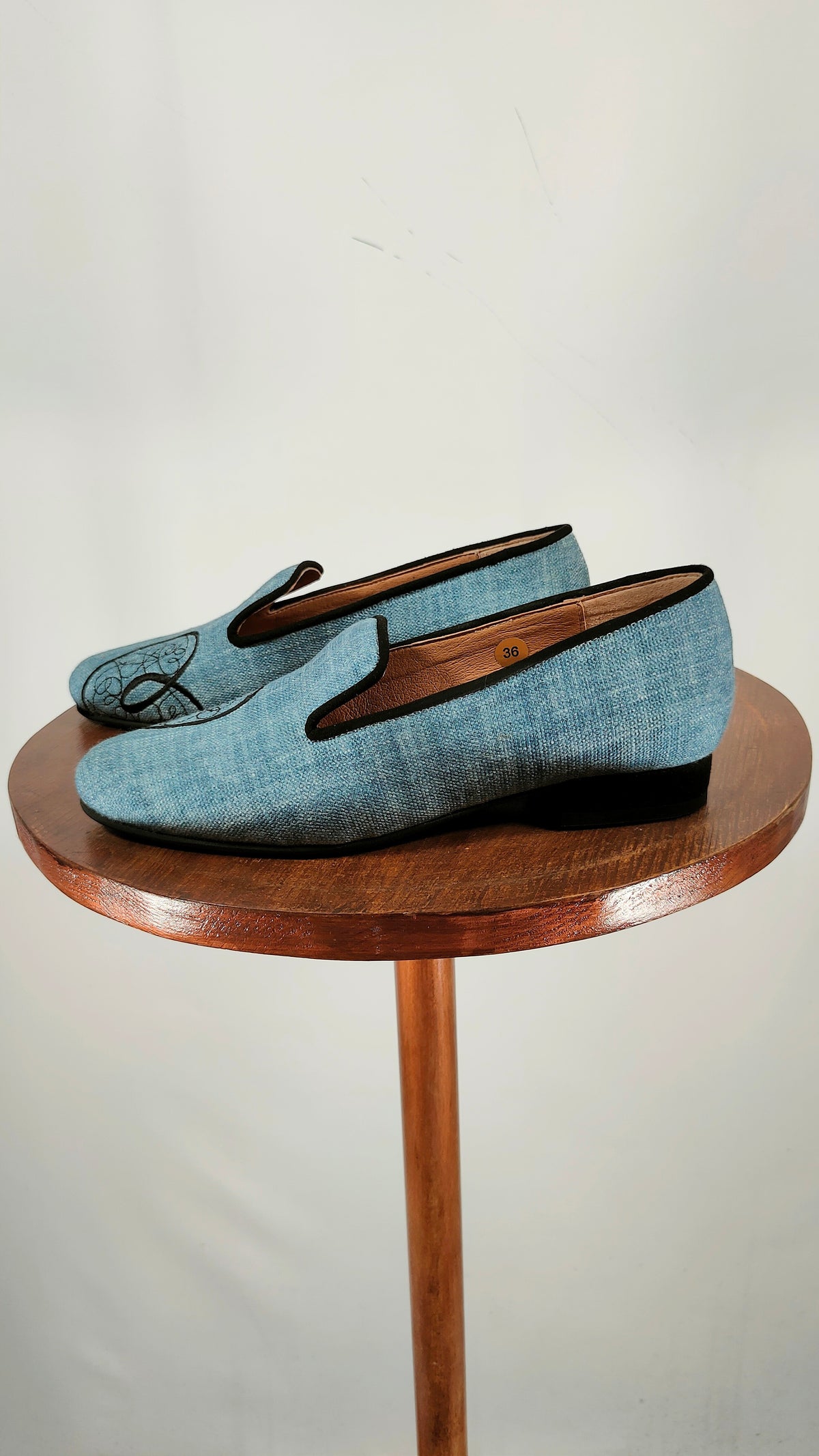 Mocasines Nae con bordado