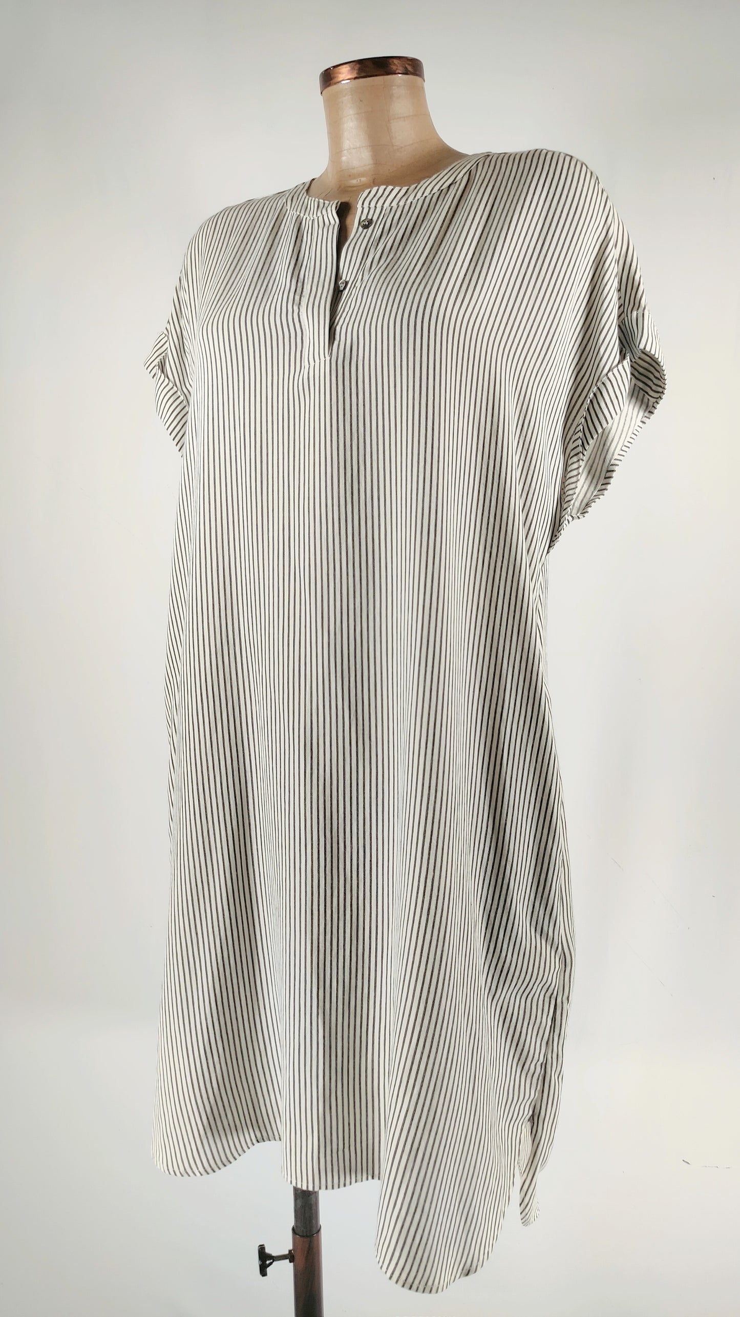 Vestido con bolsillos Med Winds