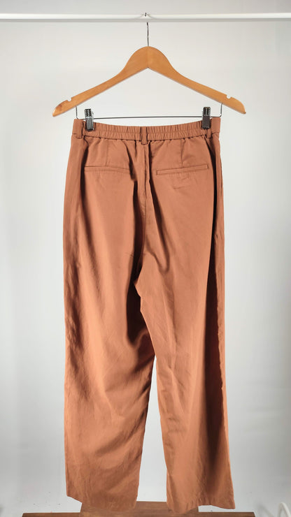 Pantalones Uniqlo de cintura alta