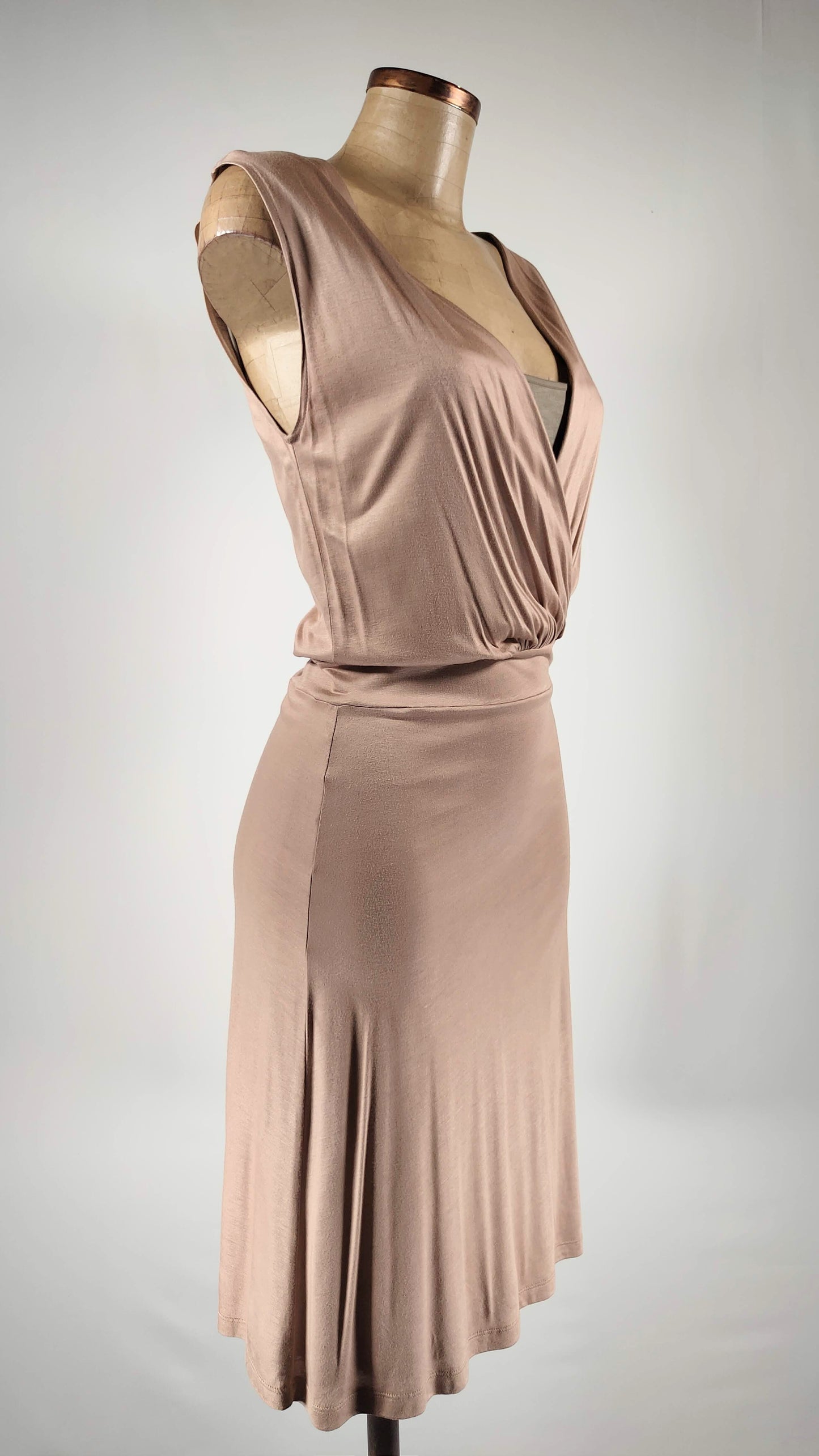 Vestido champagne