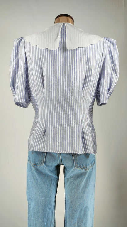 Camisa abullonada con cuello